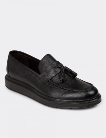 Erkek Hakiki Deri Siyah Püskül Detaylı Loafer