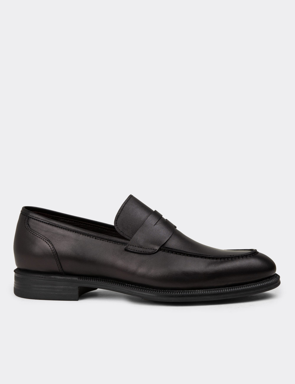 Erkek Hakiki Deri Siyah Klasik Loafer Ayakkabı - 01995MSYHC01