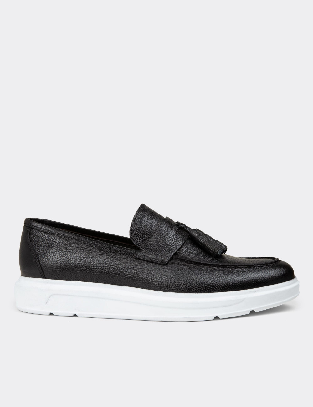 Erkek Hakiki Deri Siyah Comfort Püsküllü Loafer - 01587MSYHP15