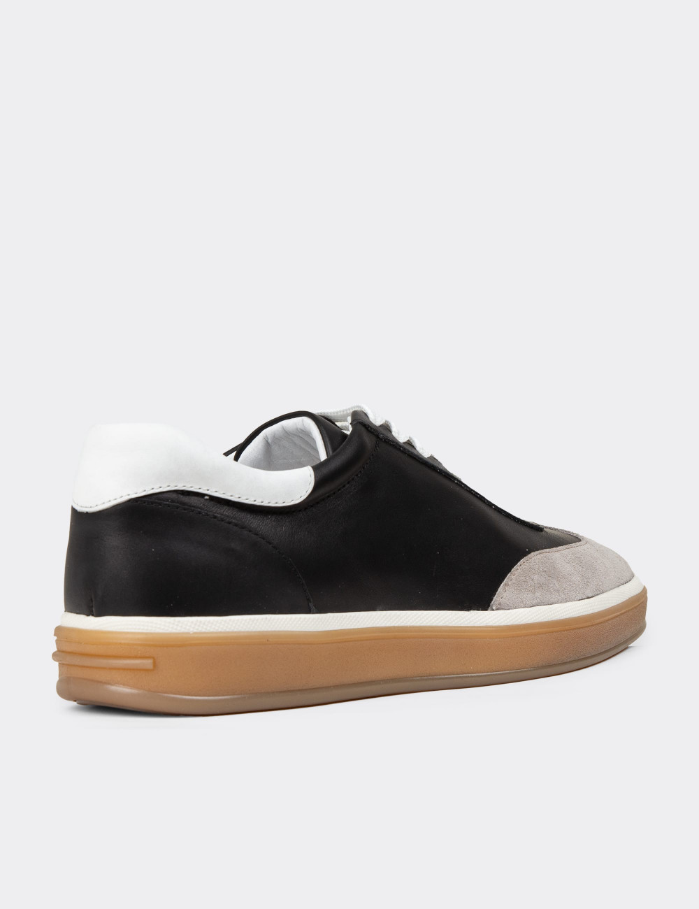 Erkek Hakiki Deri Siyah Sneaker Ayakkabı - 01997MSYHC01