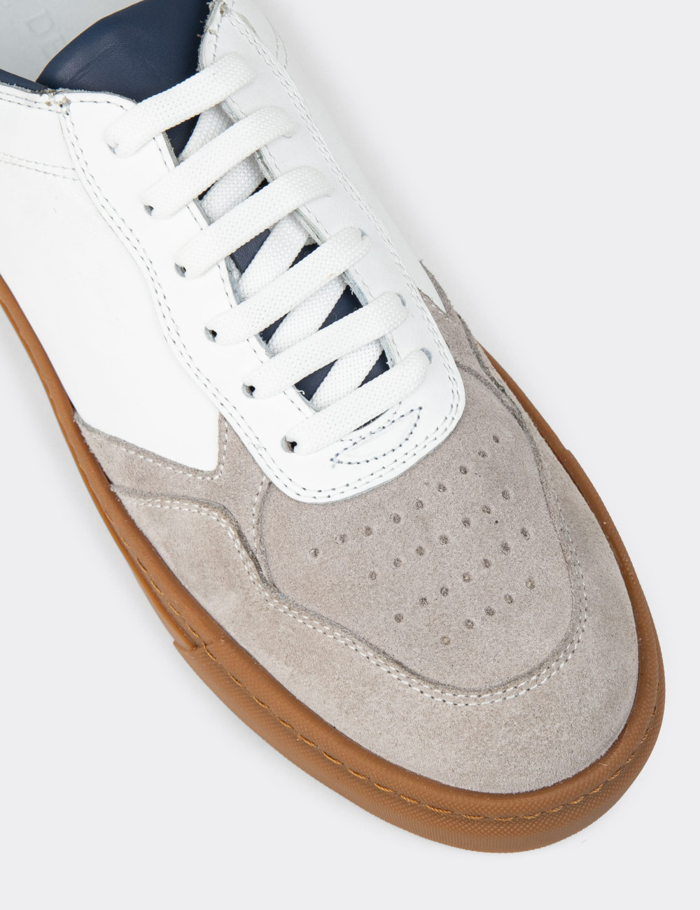 Erkek Hakiki Deri Beyaz Sneaker Ayakkabı - 02005MBYZC01