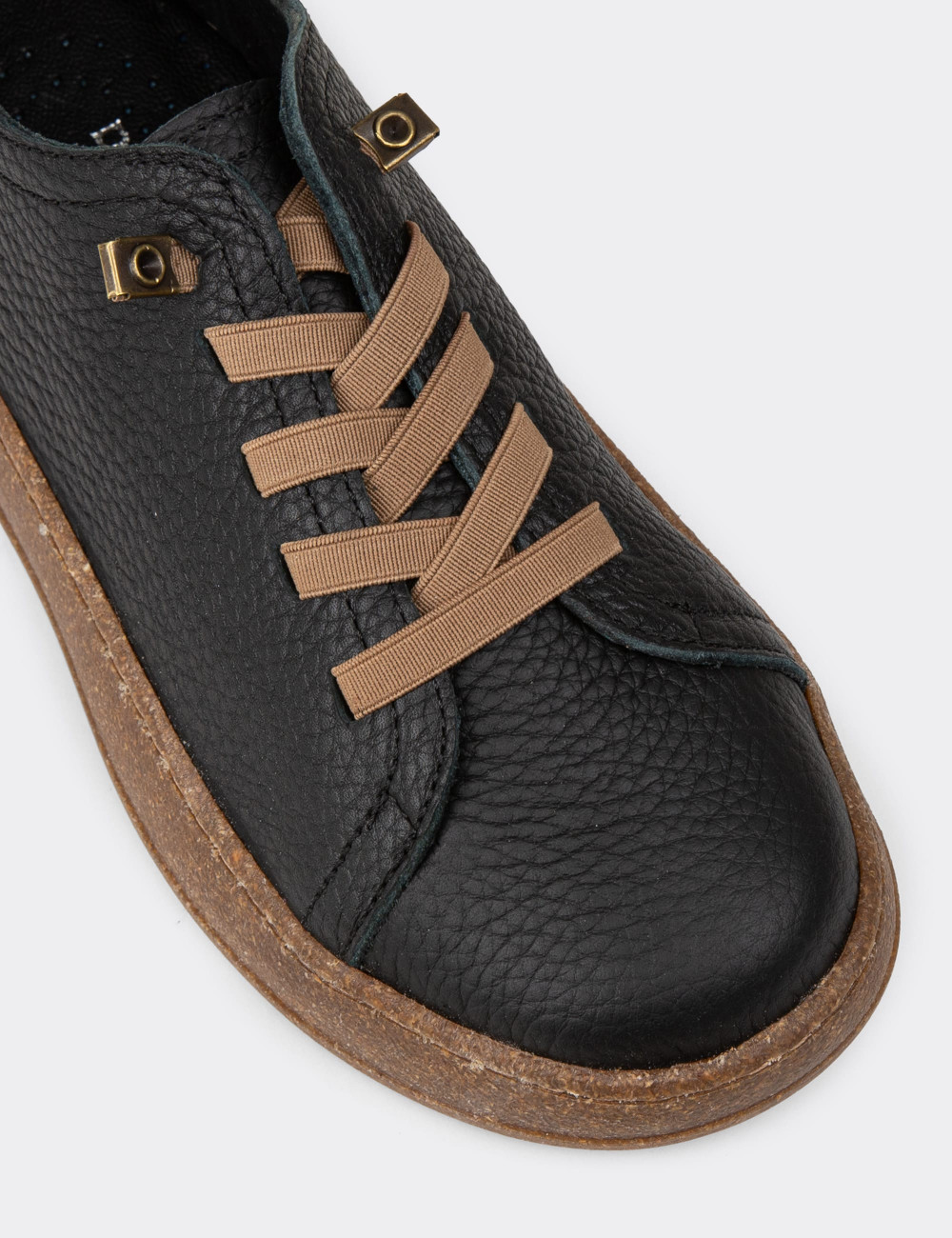 Kadın Hakiki Deri Siyah Sneaker Ayakkabı - SE605ZSYHC01