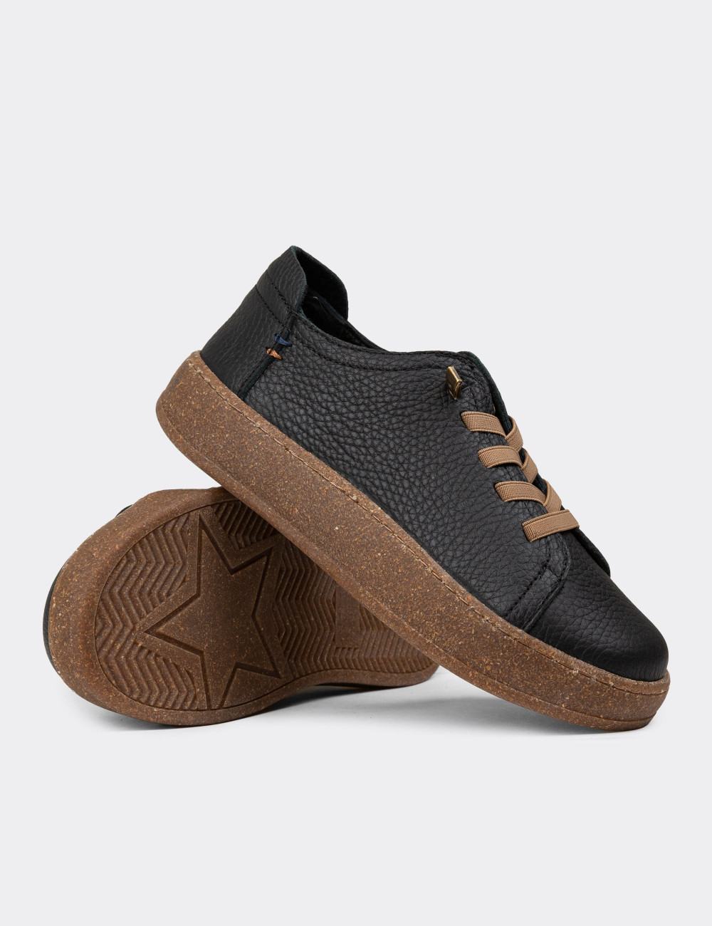 Kadın Hakiki Deri Siyah Sneaker Ayakkabı - SE605ZSYHC01