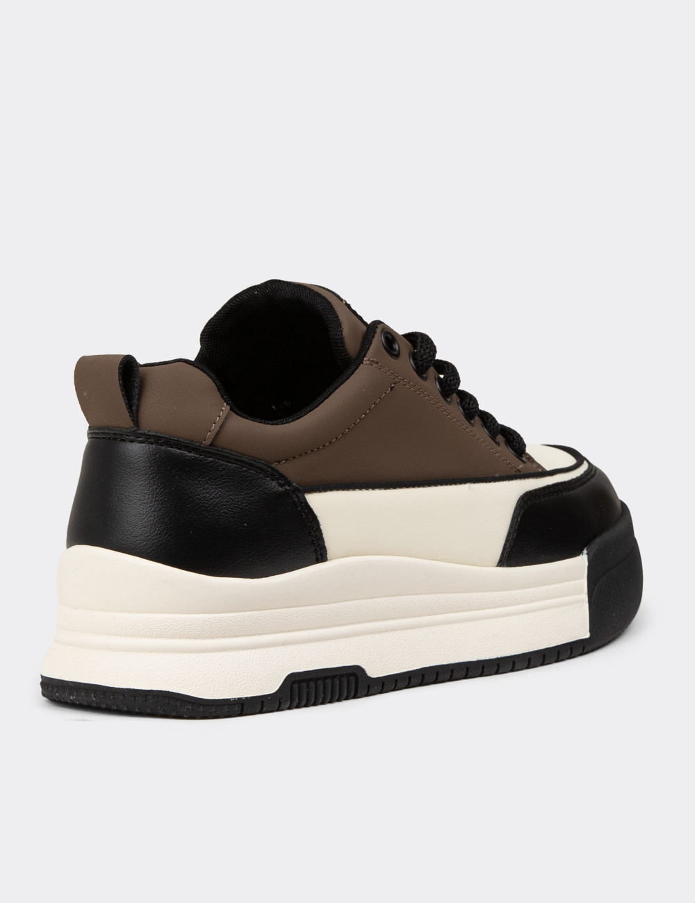 Kadın Kahverengi Sneaker Ayakkabı - 25301ZKHVC01