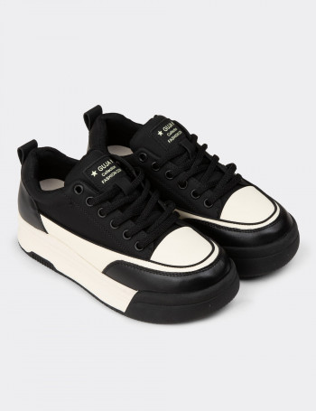 Kadın Siyah Sneaker Ayakkabı - 25301ZSYHC01