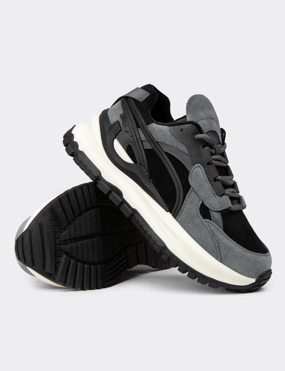 Kadın Hakiki Süet Siyah Sneaker Ayakkabı - 25331ZSYHC01