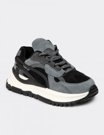 Kadın Hakiki Süet Siyah Sneaker Ayakkabı