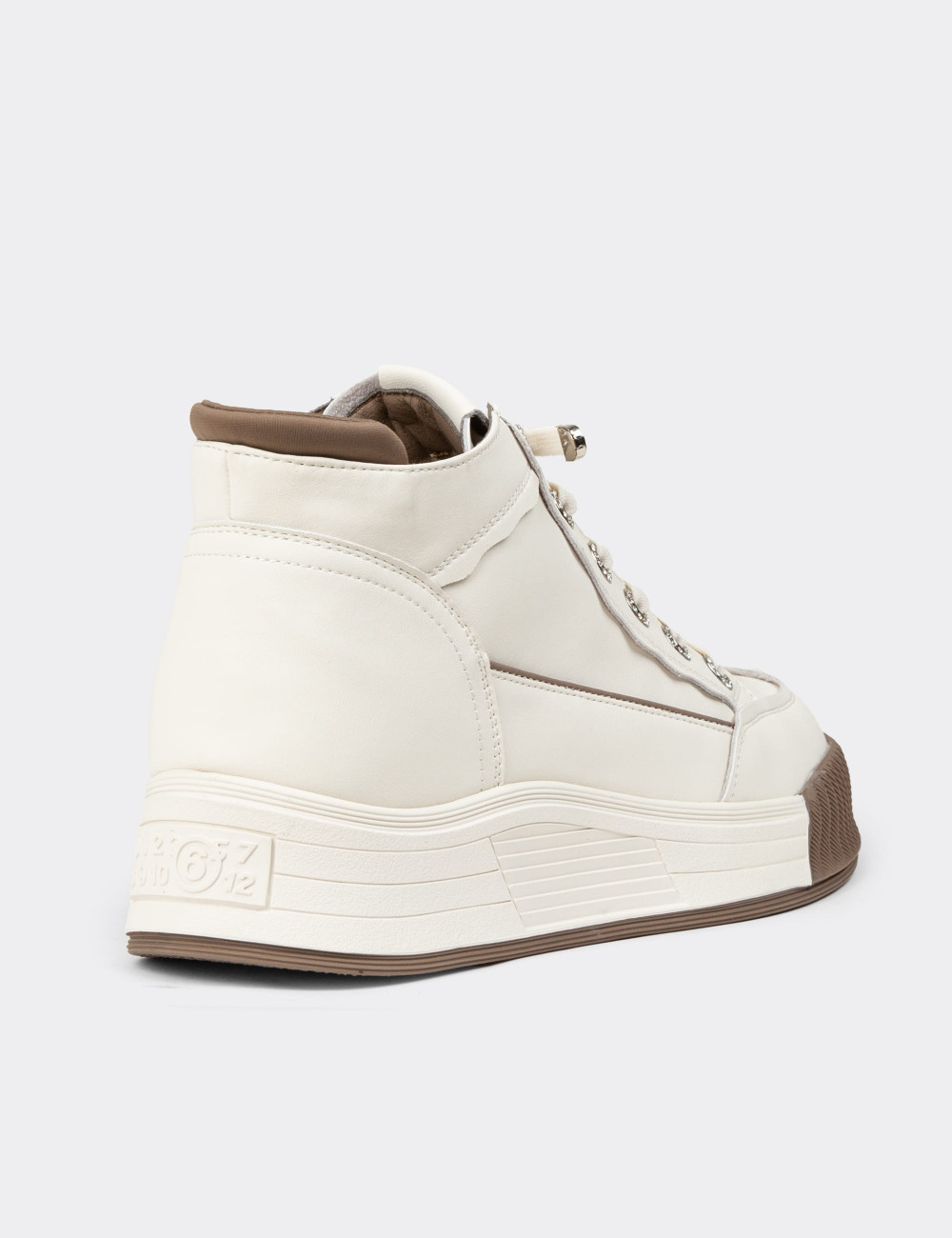 Kadın Hakiki Deri Beyaz High Top Sneaker Ayakkabı - 25334ZBYZC01