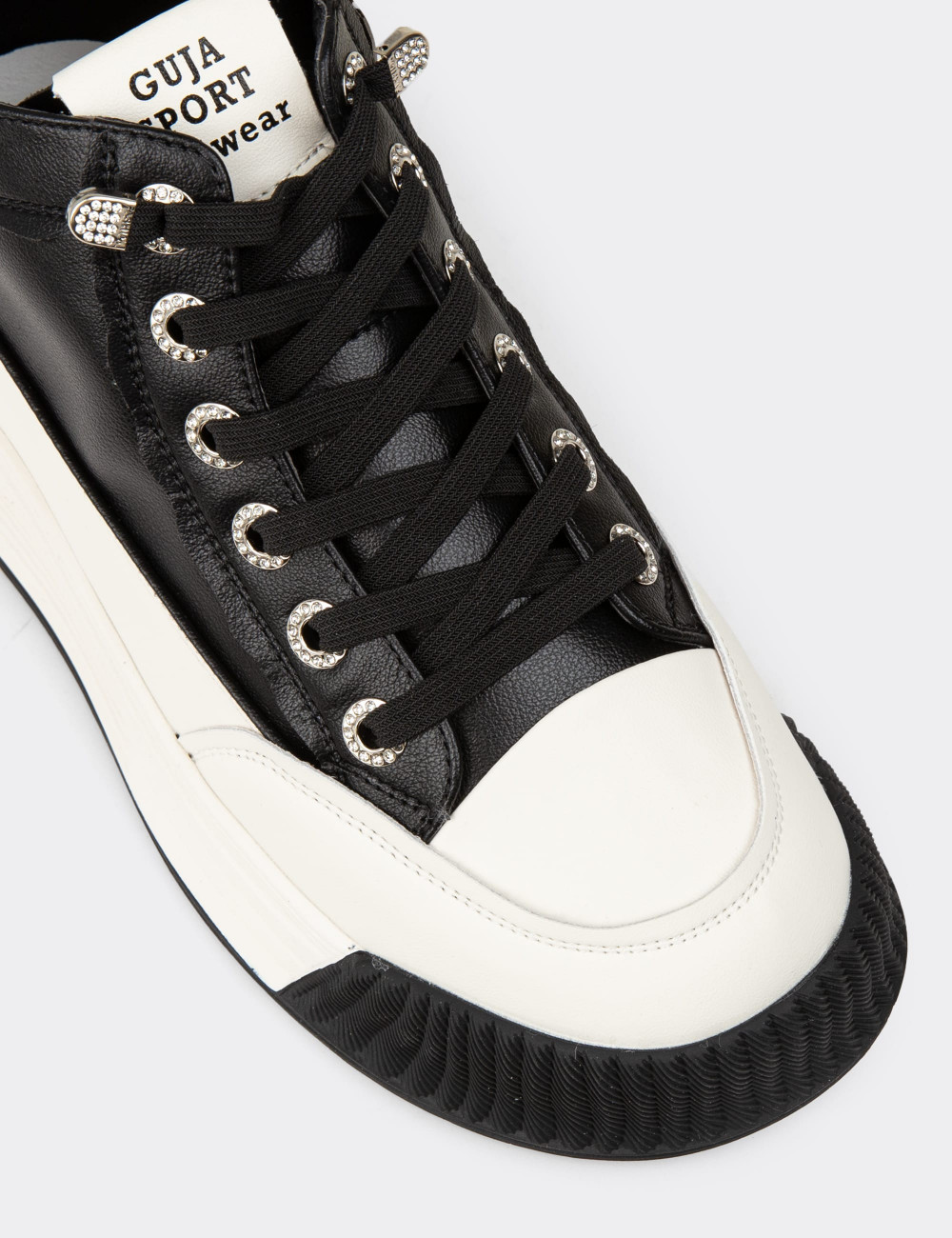 Kadın Hakiki Deri Siyah High Top Sneaker Ayakkabı - 25334ZSYHC01
