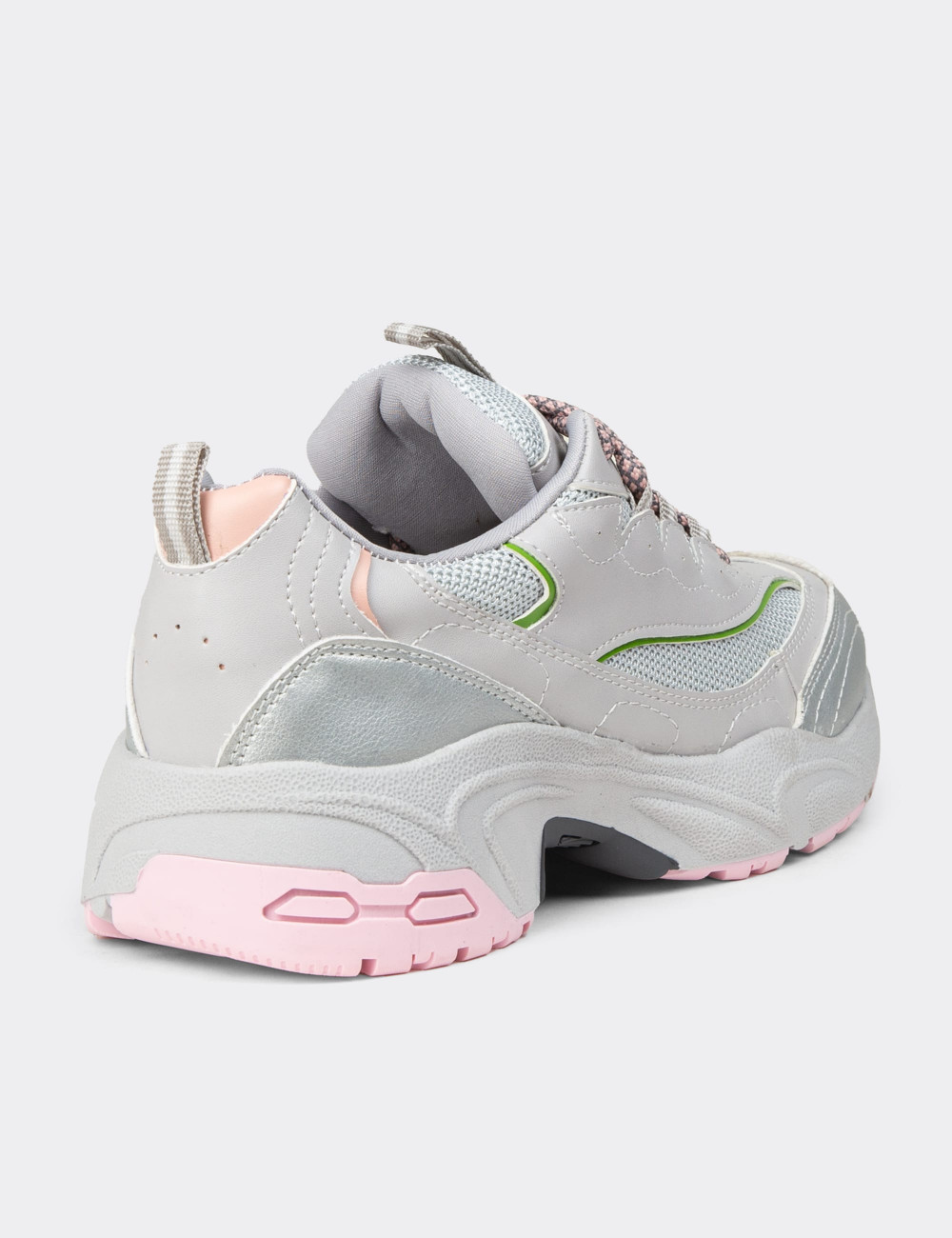 Kadın Gümüş Rengi Sneaker Ayakkabı - 34120ZGMSC01