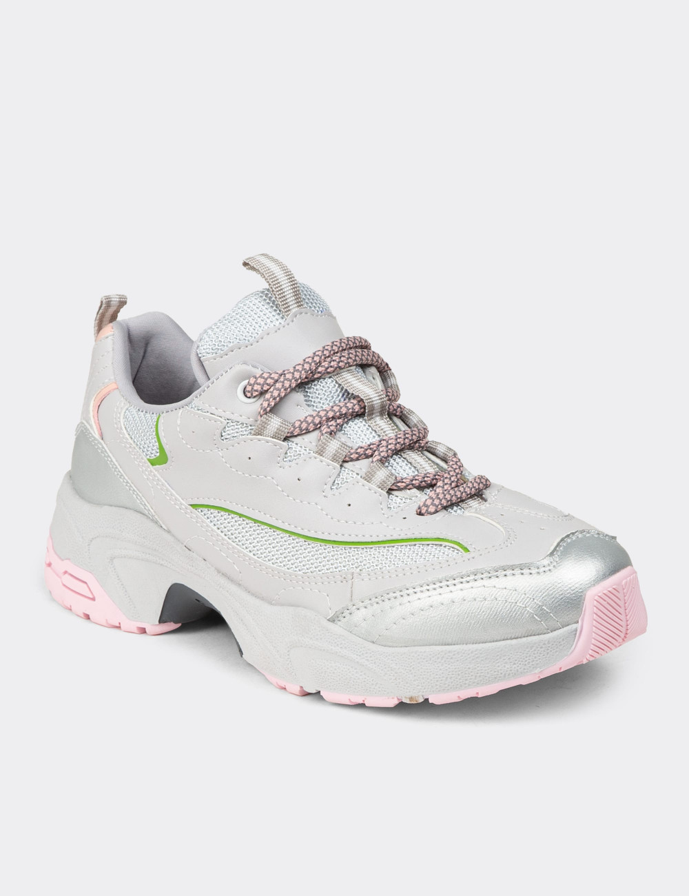 Kadın Gümüş Rengi Sneaker Ayakkabı - 34120ZGMSC01