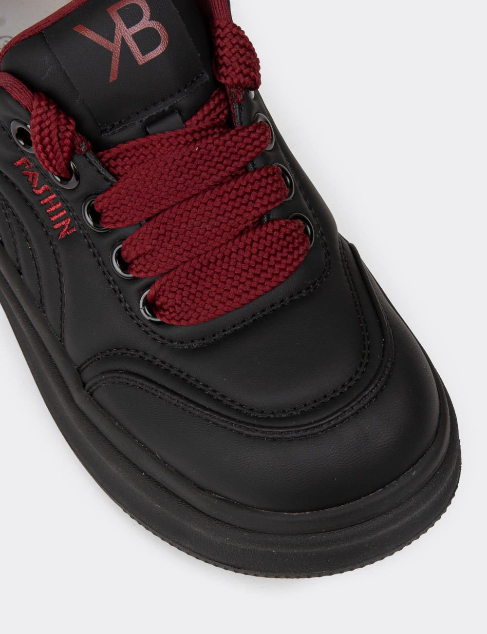 Kadın Siyah Sneaker Ayakkabı - K1036ZSYHC01