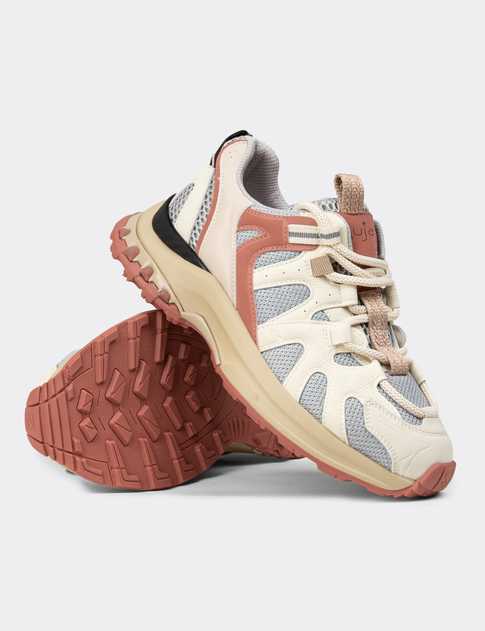 Kadın Gri Sneaker Ayakkabı - 25317ZGRIC01