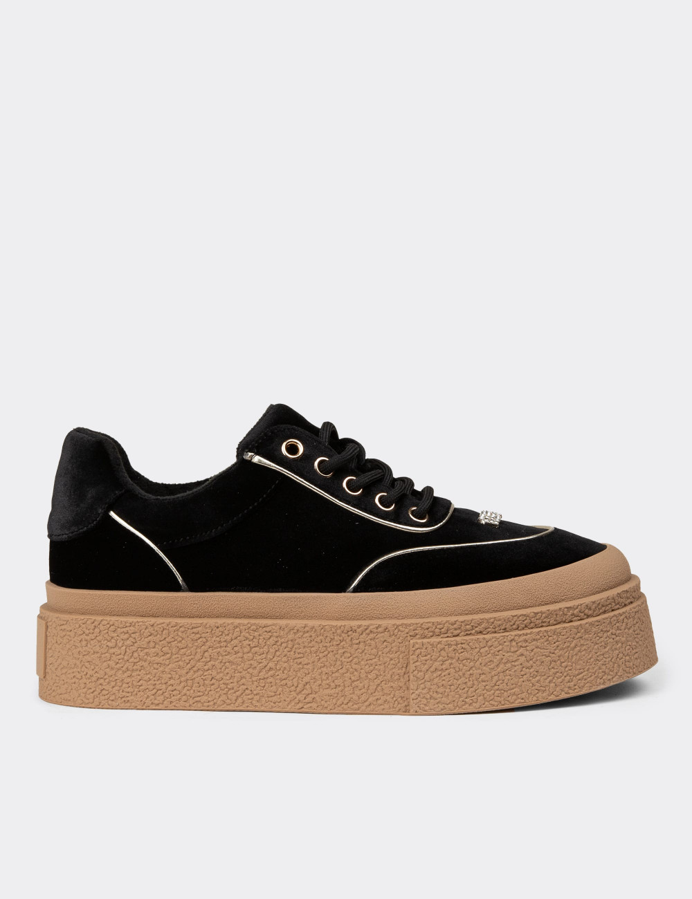 Kadın Siyah Sneaker Ayakkabı - 25330ZSYHC01