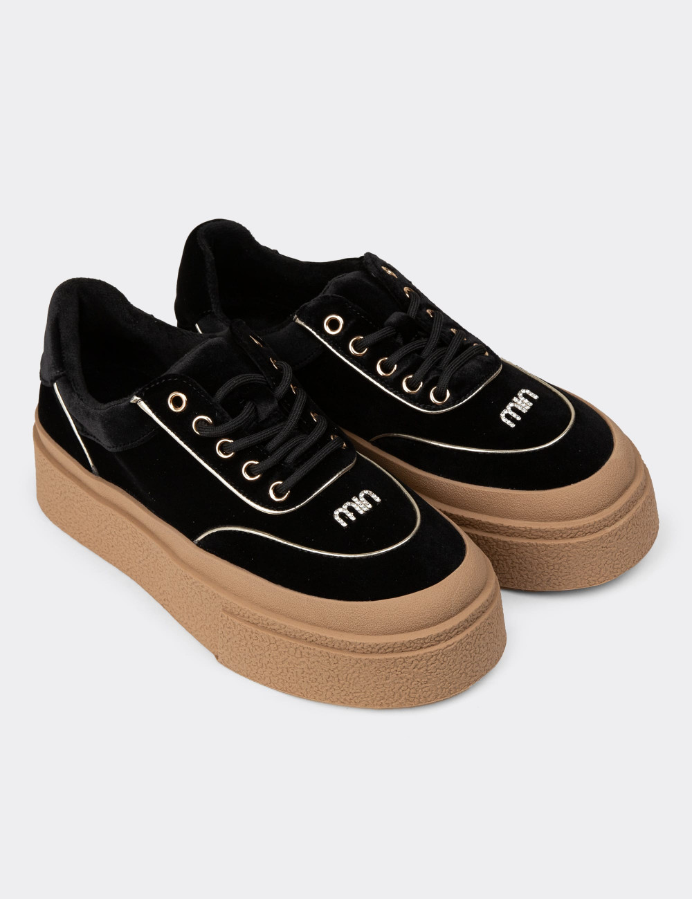 Kadın Siyah Sneaker Ayakkabı - 25330ZSYHC01