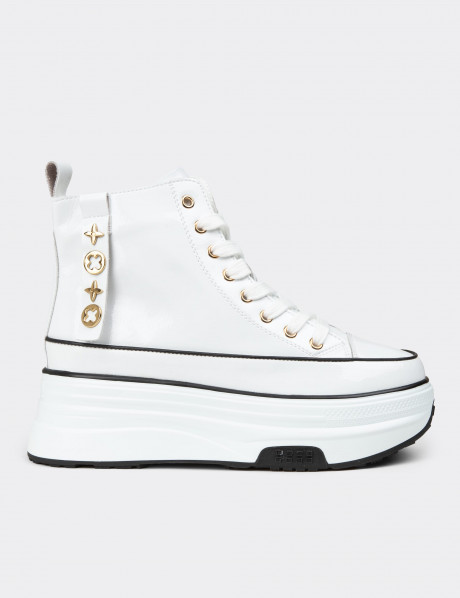 Kadın Beyaz Rugan High Top Sneaker