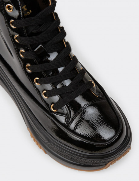 Kadın Rugan Siyah High Top Sneaker