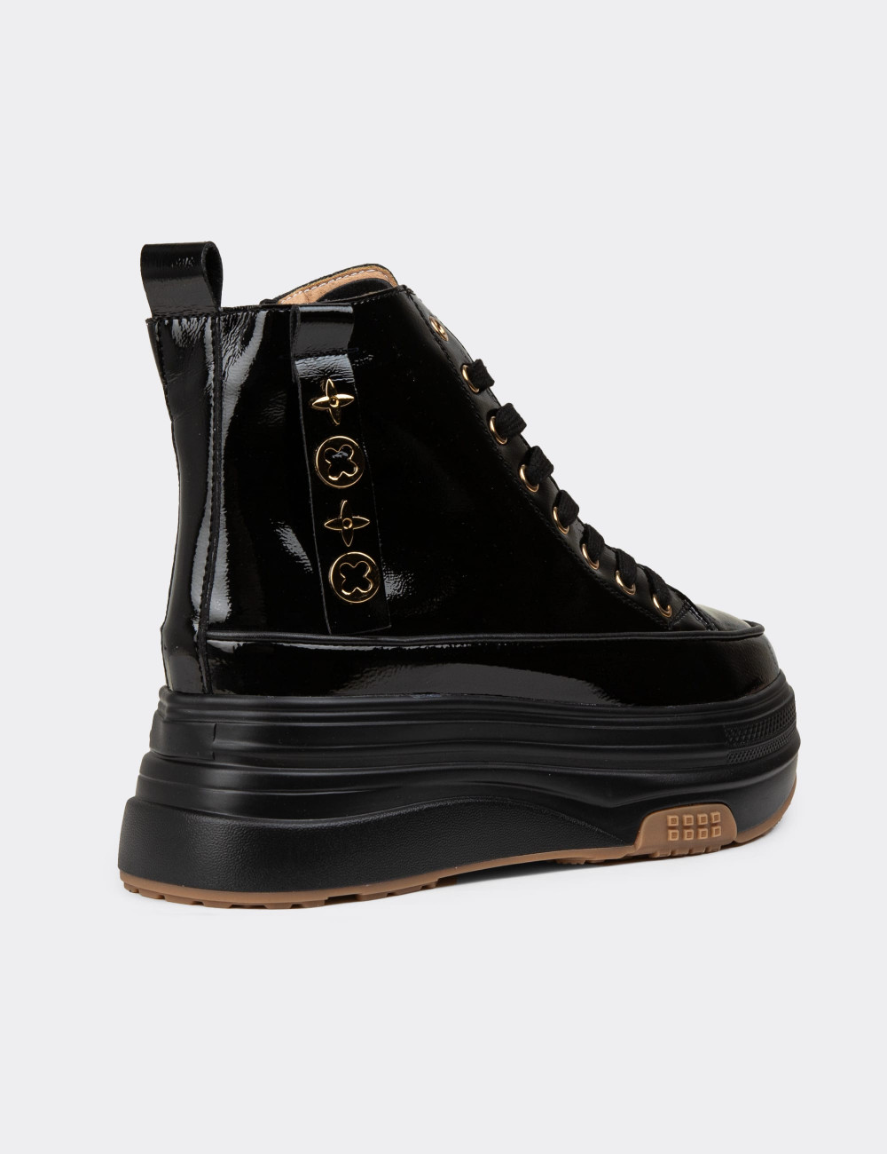 Kadın Rugan Siyah High Top Sneaker - 25336ZSYHC01