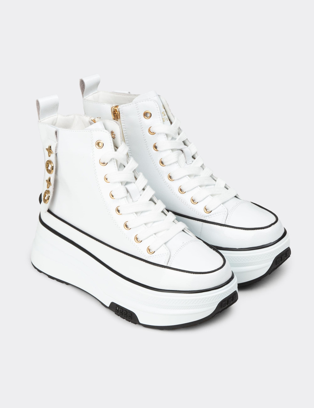 Kadın Beyaz Rugan High Top Sneaker - 25336ZBYZC01