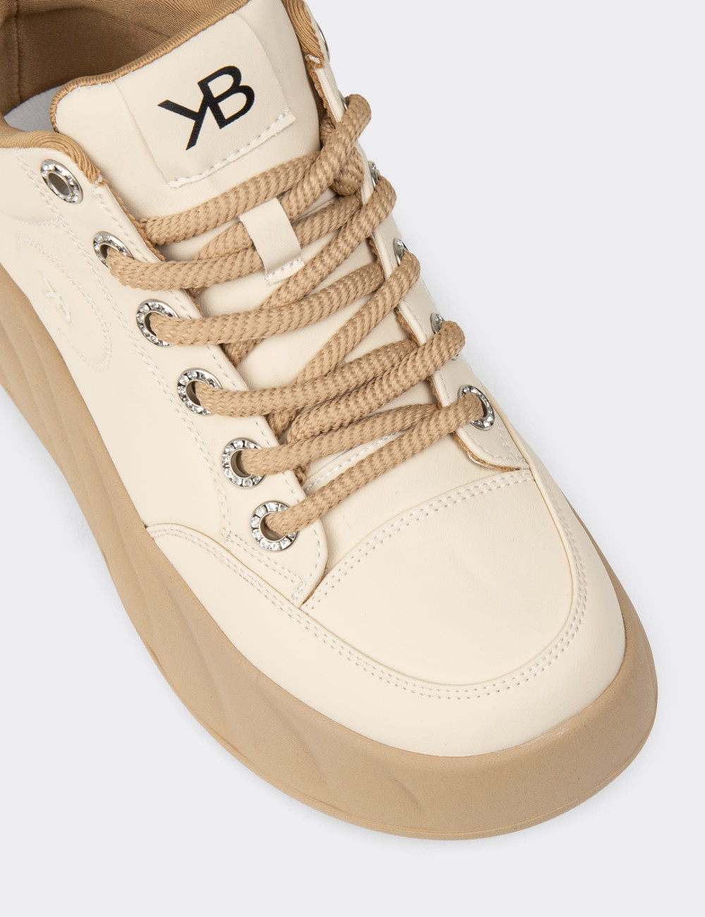 Kadın Bej High Top Sneaker - K1003ZBEJC01