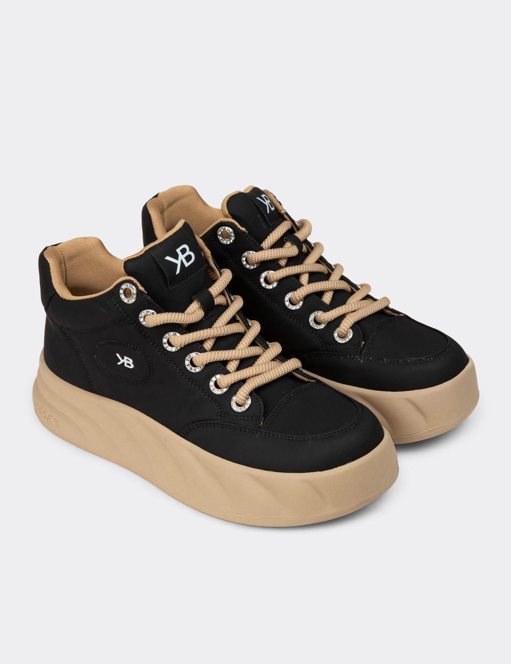 Kadın Siyah High Top Sneaker - K1003ZSYHC01