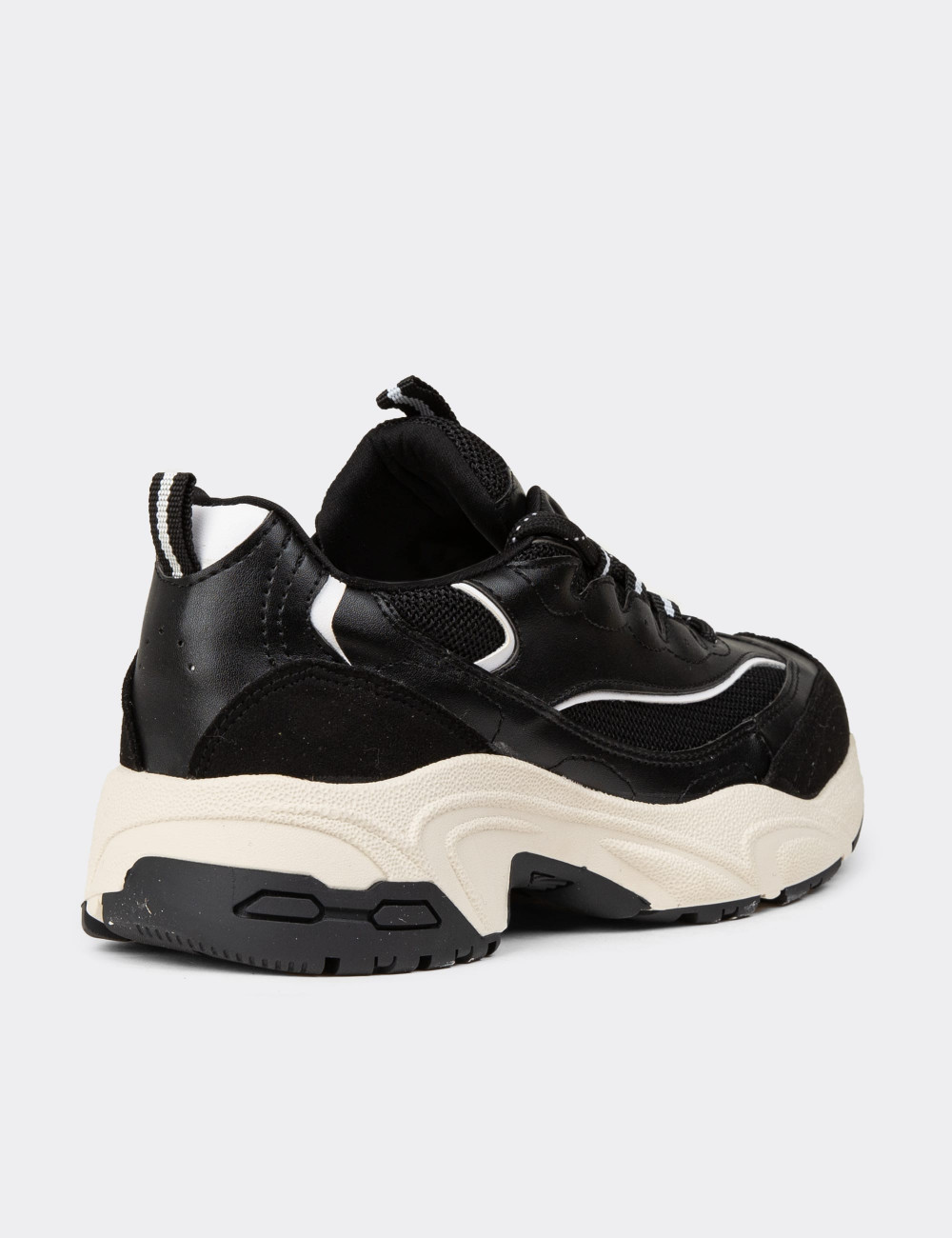 Kadın Siyah Sneaker Ayakkabı - 34120ZSYHC01