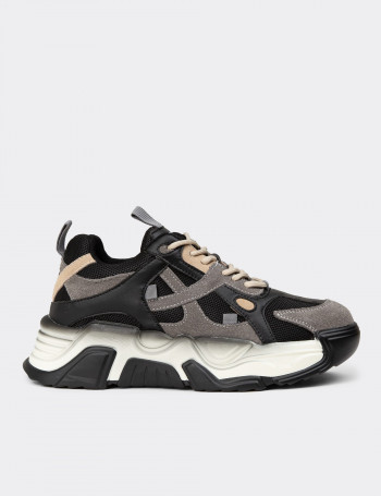 Kadın Siyah Sneaker Ayakkabı