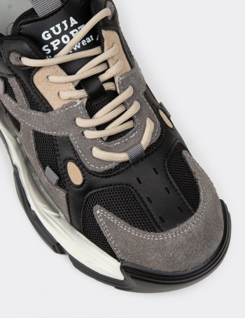 Kadın Siyah Sneaker Ayakkabı - 25371ZSYHC01