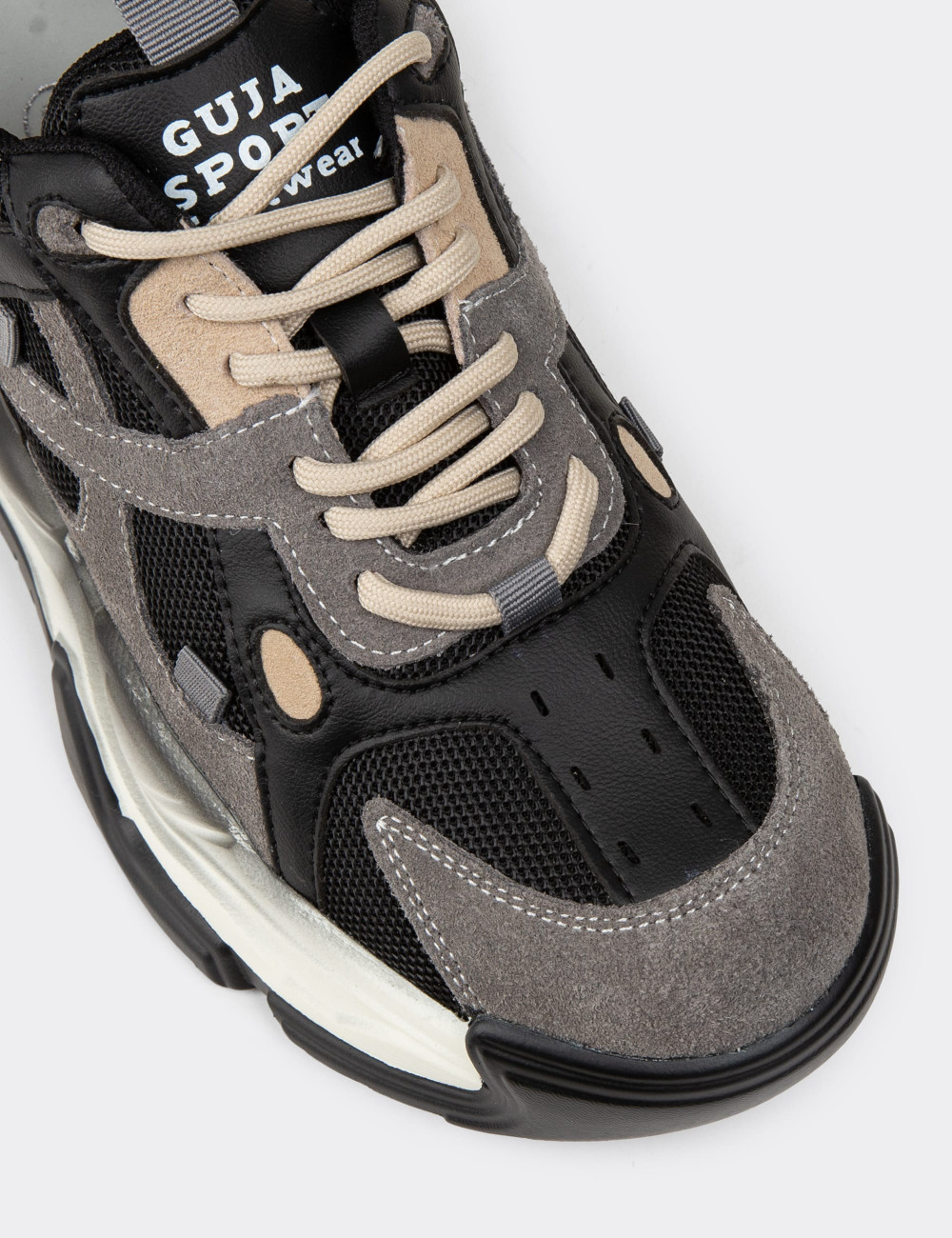 Kadın Siyah Sneaker Ayakkabı - 25371ZSYHC01