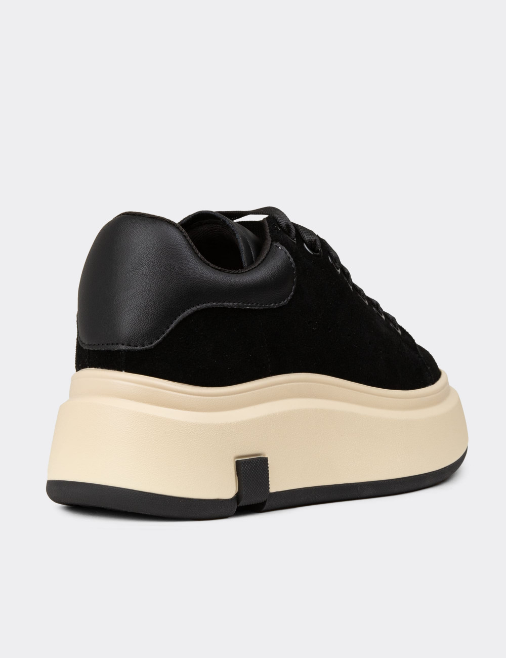 Kadın Hakiki Süet Siyah Sneaker - 25361ZSYHC01