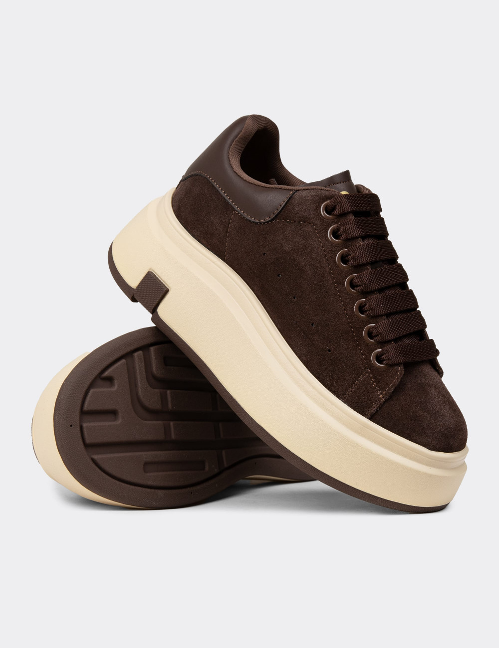 Kadın Hakiki Süet Kahverengi Sneaker - 25361ZKHVC01