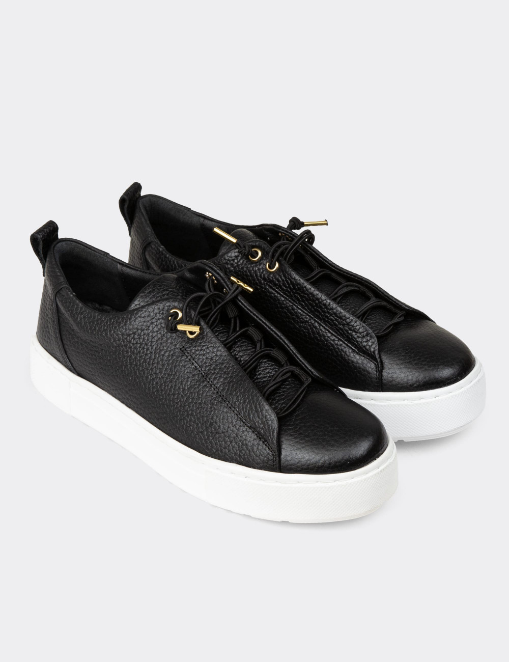 Kadın Siyah Hakiki Deri Sneaker Ayakkabı - R2401ZSYHC01