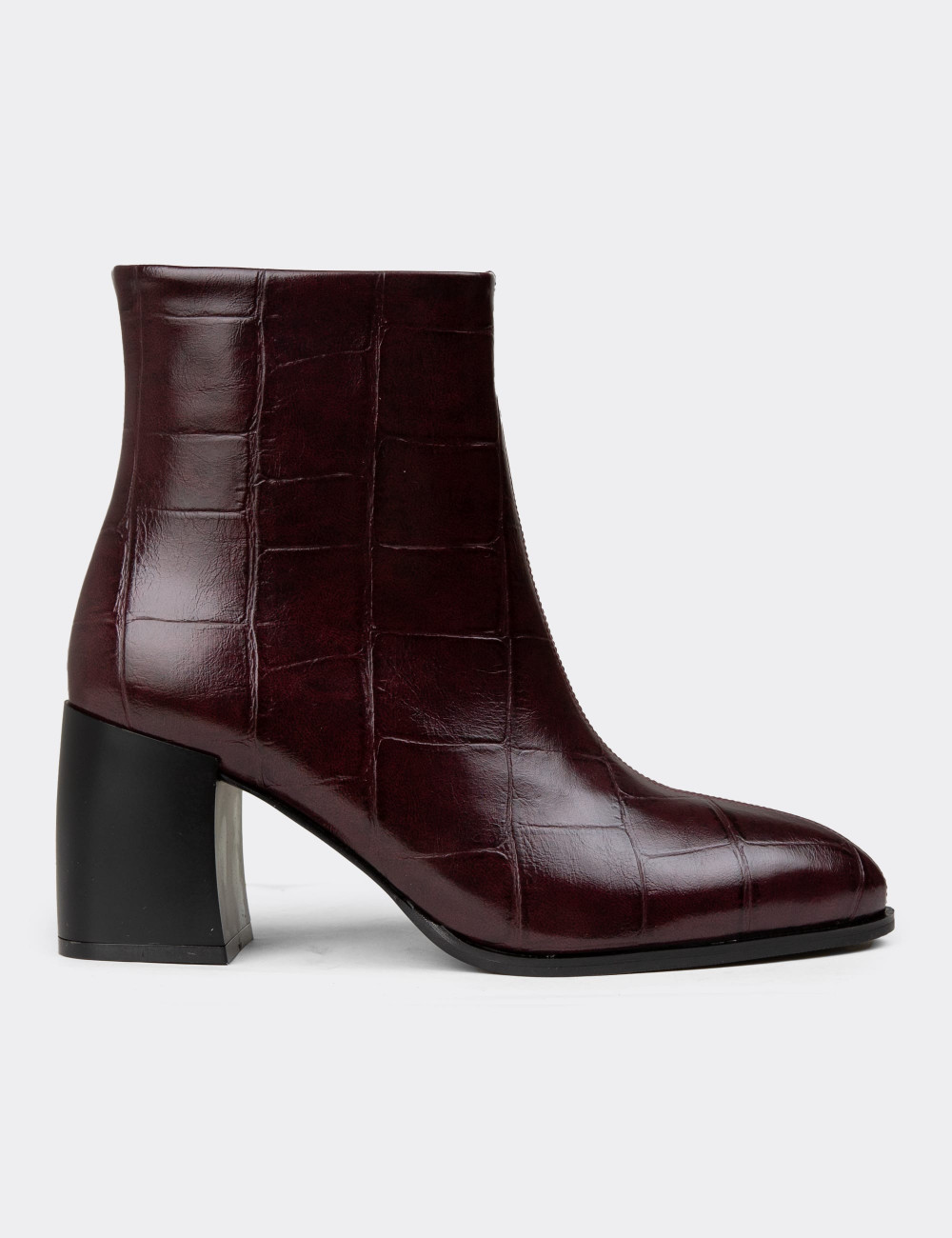 Kadın Bordo Fermuarlı Bot - K0945ZBRDC01