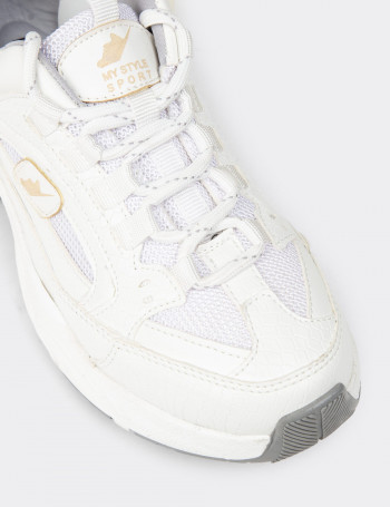 Kadın Beyaz Sneaker Ayakkabı - 34142ZBYZC01