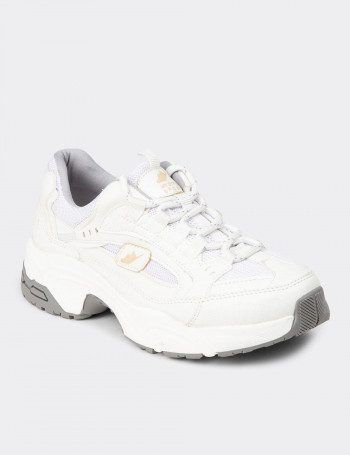 Kadın Beyaz Sneaker Ayakkabı - 34142ZBYZC01