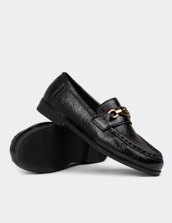Kadın Siyah Rugan Tokalı Mokasen - K0003ZSYHC01