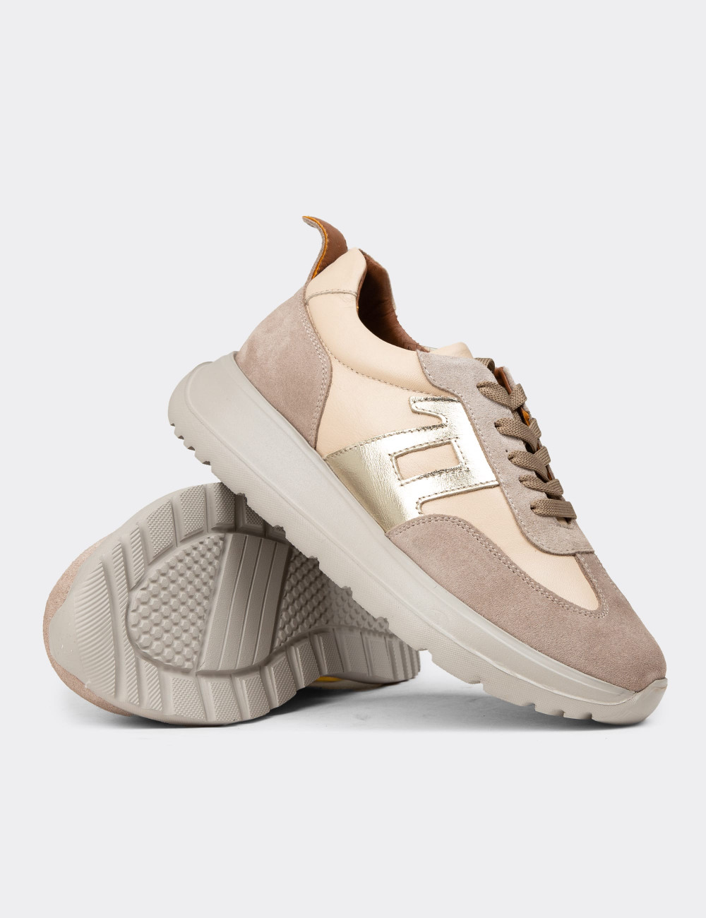 Kadın Hakiki Deri Bej Sneaker Ayakkabı - M0510ZBEJE01