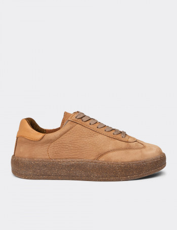 Kadın Hakiki Nubuk Taba Renk Sneaker Ayakkabı