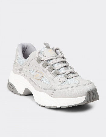 Kadın Gri Sneaker Ayakkabı - 34142ZGRIC01