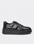Kadın Vintage Rugan Siyah Sneaker Ayakkabı