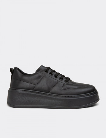 Kadın Siyah Sneaker Ayakkabı