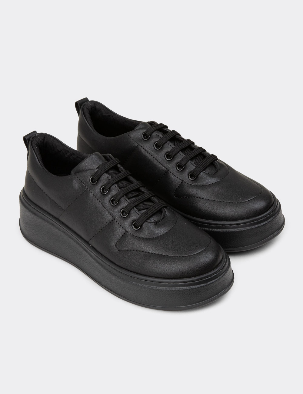 Kadın Siyah Sneaker Ayakkabı - CE483ZSYHC03