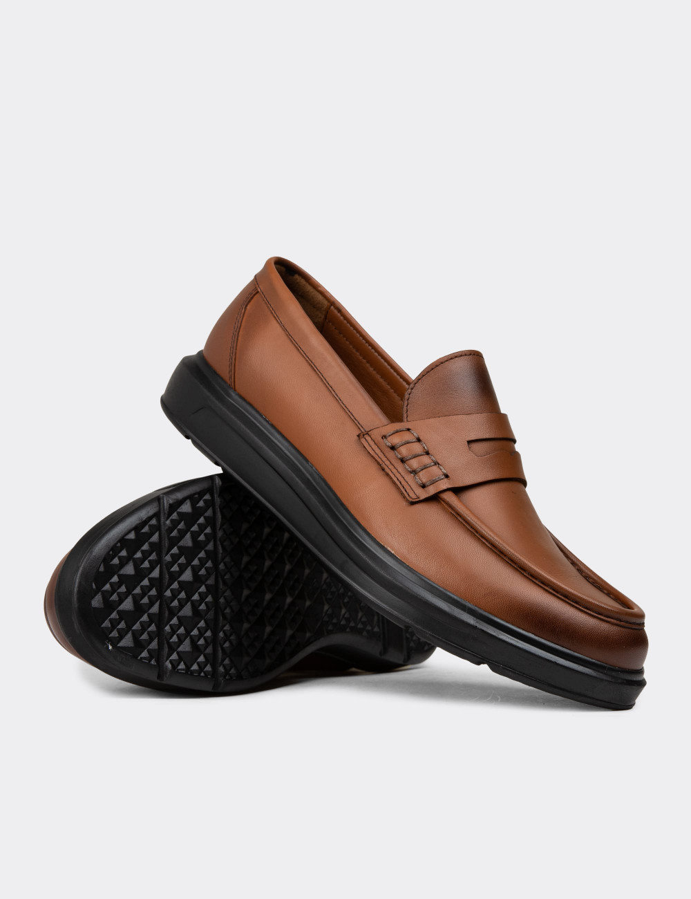 Erkek Hakiki Deri Taba Renk Loafer Ayakkabı - 02000MTBAP01