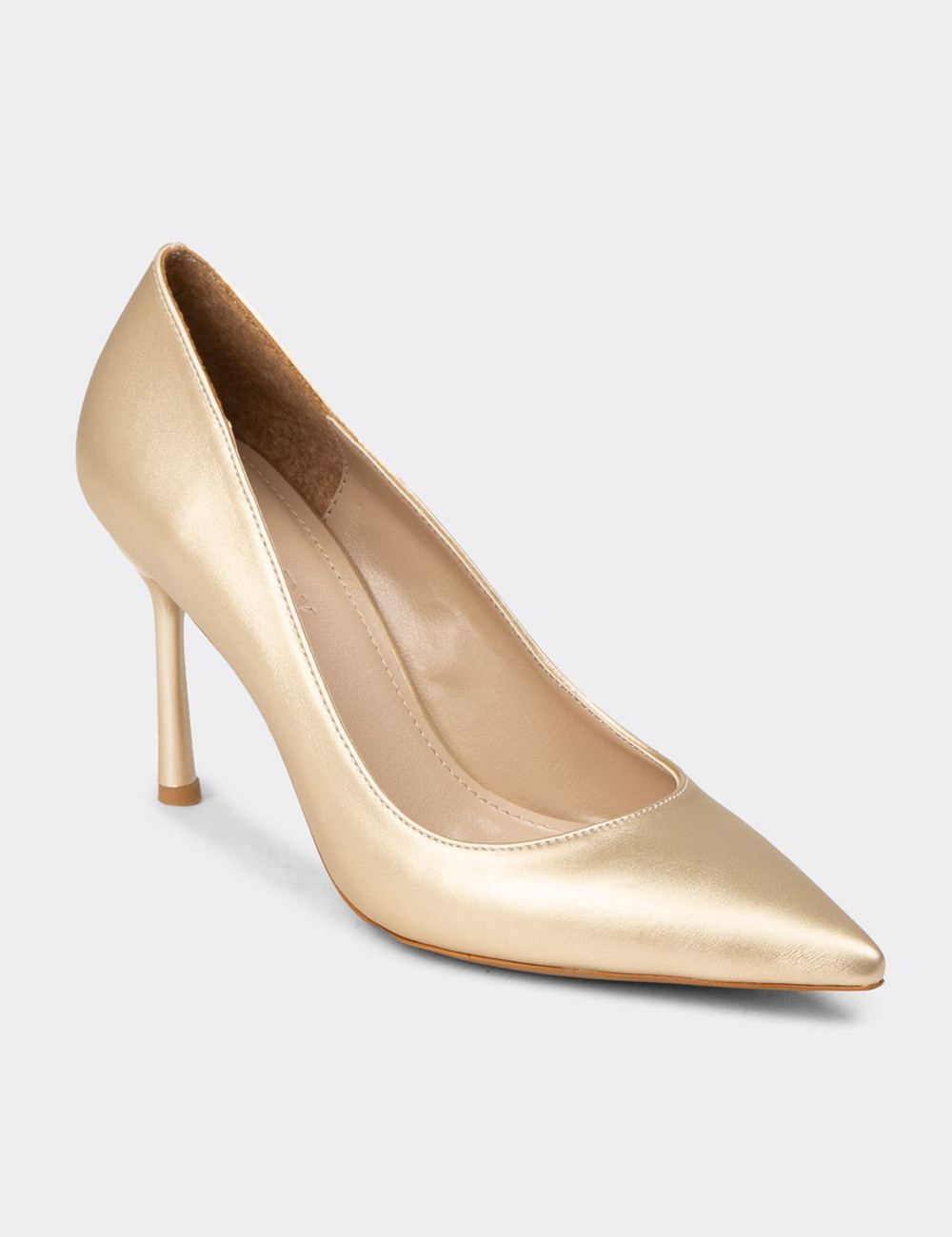 Kadın Altın Rengi Stiletto Topuklu Ayakkabı - P4539ZALTM01