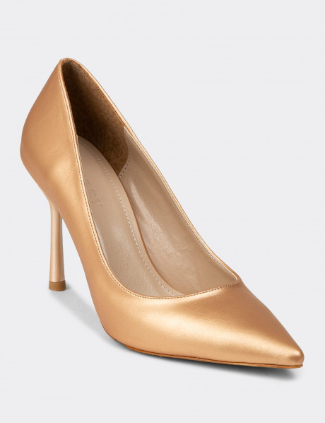Kadın Bronz Stiletto Topuklu Ayakkabı