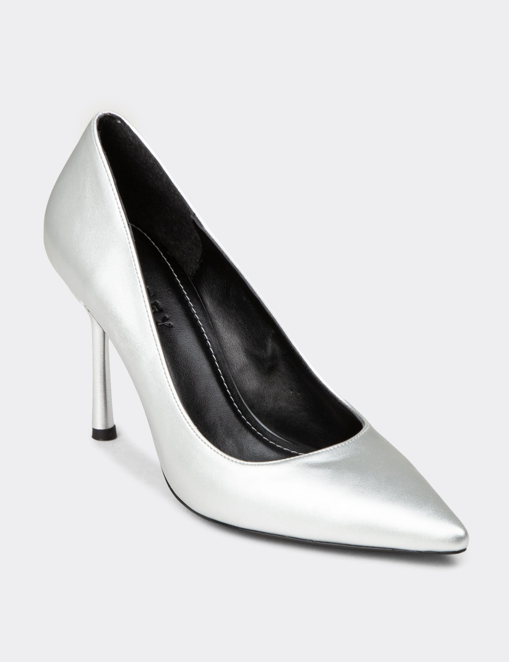 Kadın Gümüş Renkli Stiletto Topuklu Ayakkabı - P4539ZGMSM01