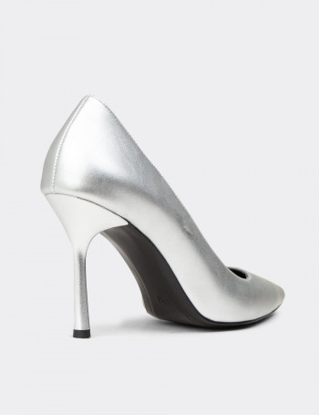Kadın Gümüş Renkli Stiletto Topuklu Ayakkabı - P4539ZGMSM01