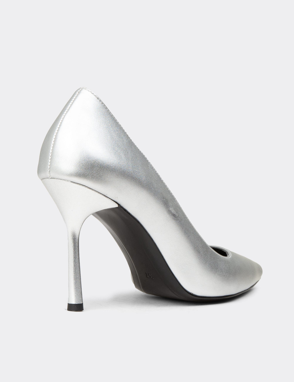 Kadın Gümüş Renkli Stiletto Topuklu Ayakkabı - P4539ZGMSM01