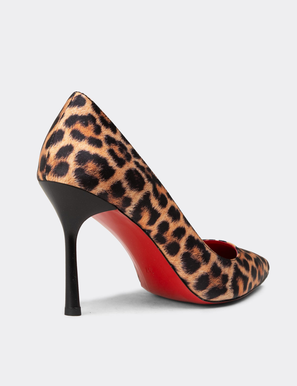 Kadın Leopar Desenli Stiletto Topuklu Ayakkabı - P4539ZLPRM01