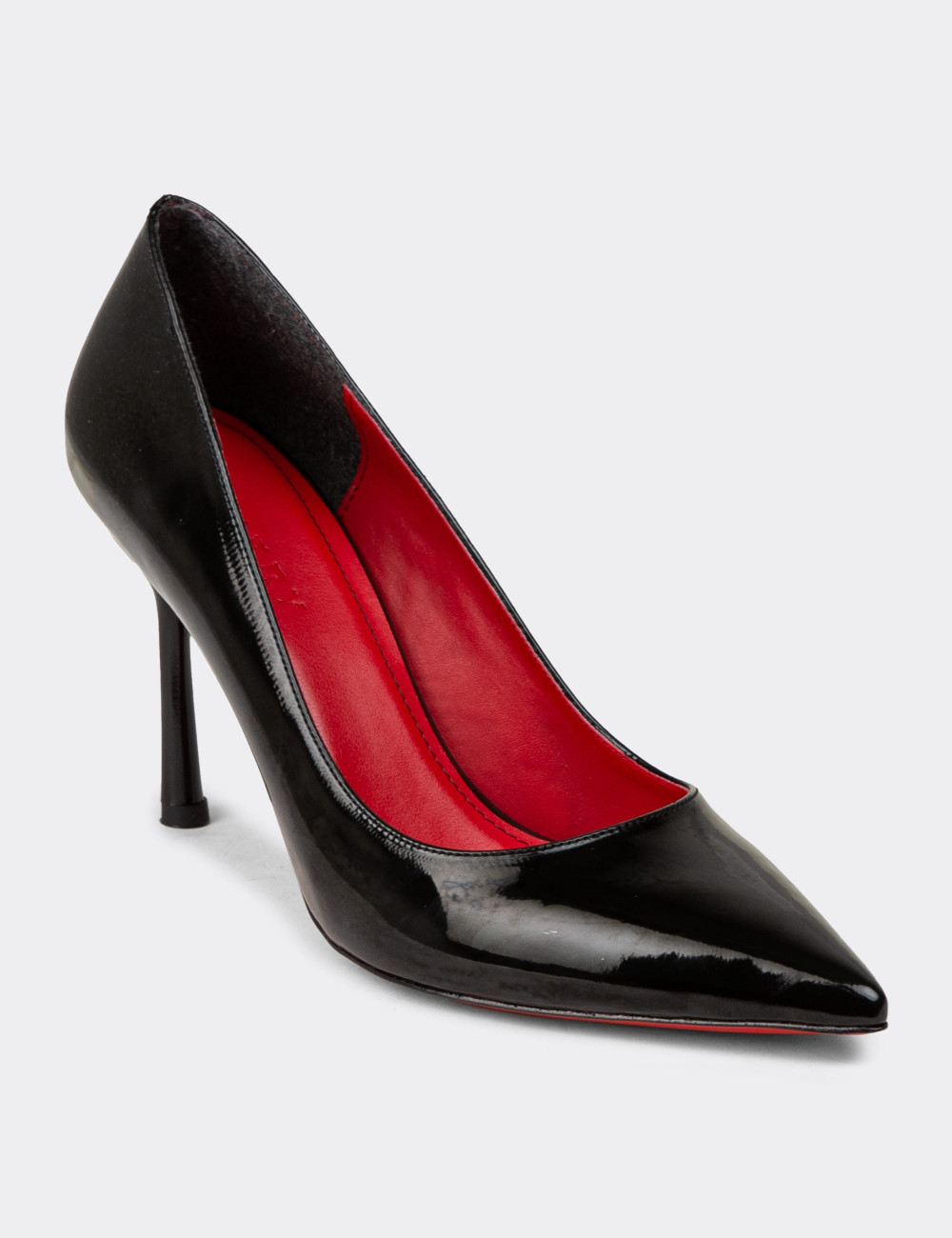 Kadın Rugan Siyah Stiletto Topuklu Ayakkabı - P4539ZSYHM01